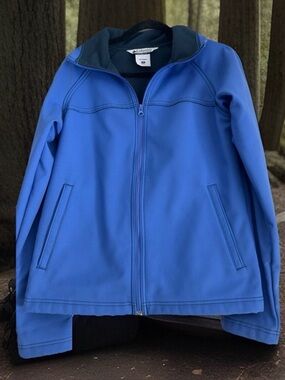 Columbia size medium Women's gorgeous Blue Jacket